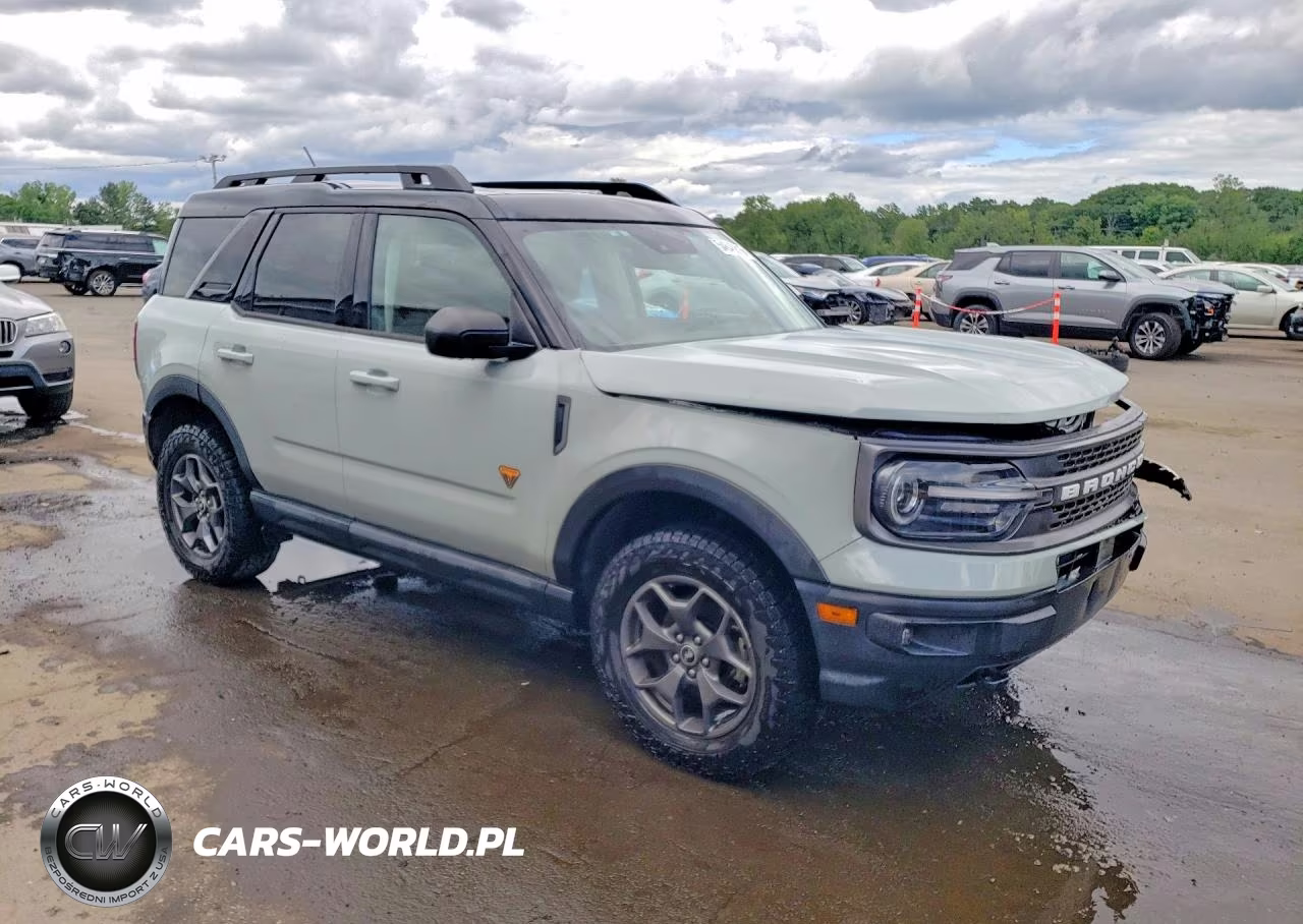 2021 Ford Bronco Sport Badlands VIN:3FMCR9D9XMRA02209 - 4