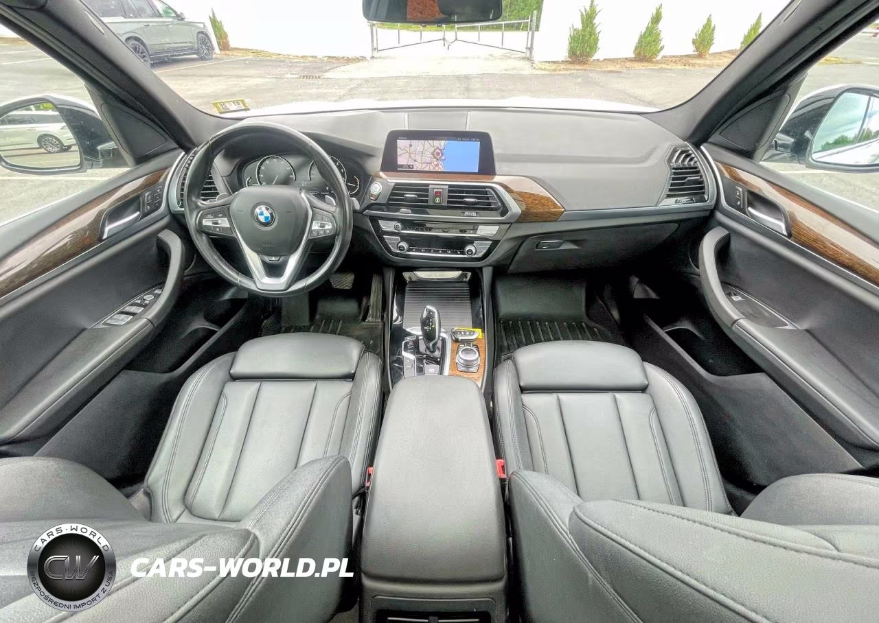 2020 BMW X3 xDrive30I VIN:5UXTY5C05LLT35268 - 9