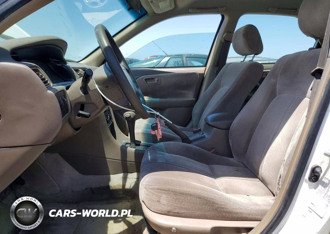 1999 Toyota Camry Le VIN:JT2BG22K8X0285550 - 7