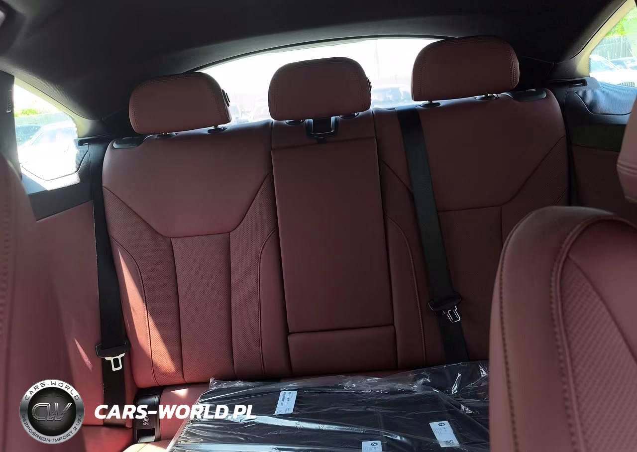 2026 BMW I4 xDrive 40 VIN:WBY43HD02TFW50837 - 11