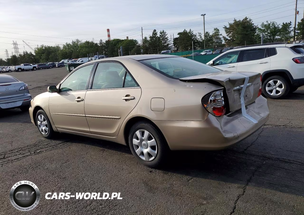 2004 Toyota Camry Le VIN:4T1BE32K94U794307 - 2