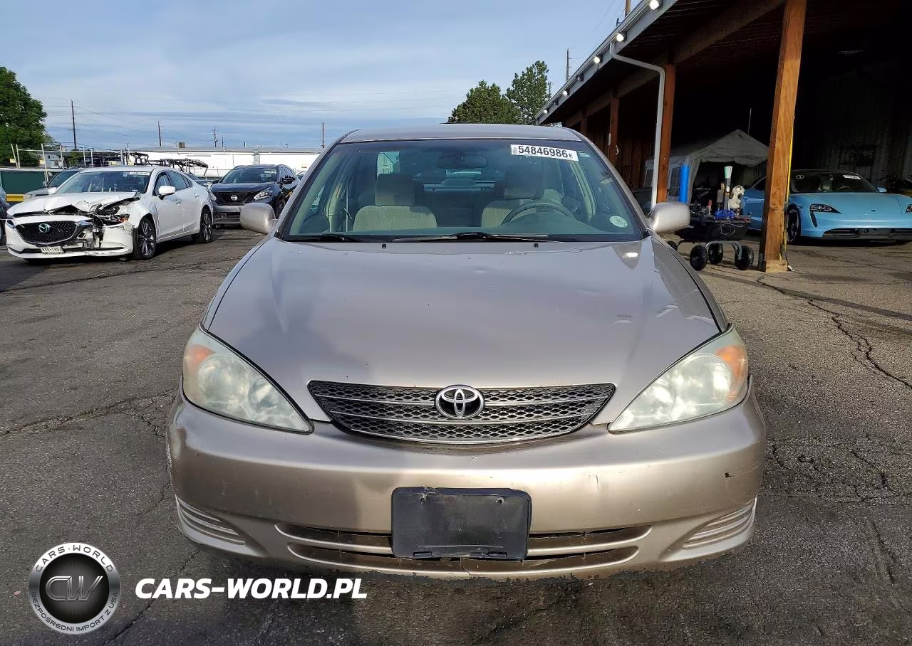 2004 Toyota Camry Le VIN:4T1BE32K94U794307 - 5