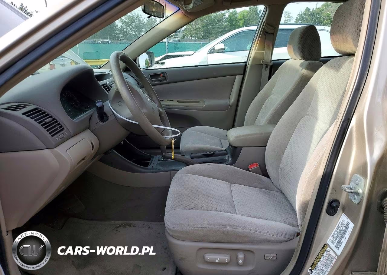 2004 Toyota Camry Le VIN:4T1BE32K94U794307 - 7