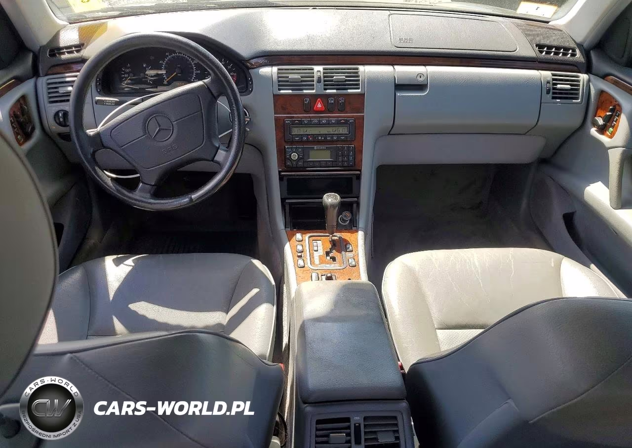 1999 Mercedes-Benz E 320 VIN:WDBJF65H8XA770275 - 8