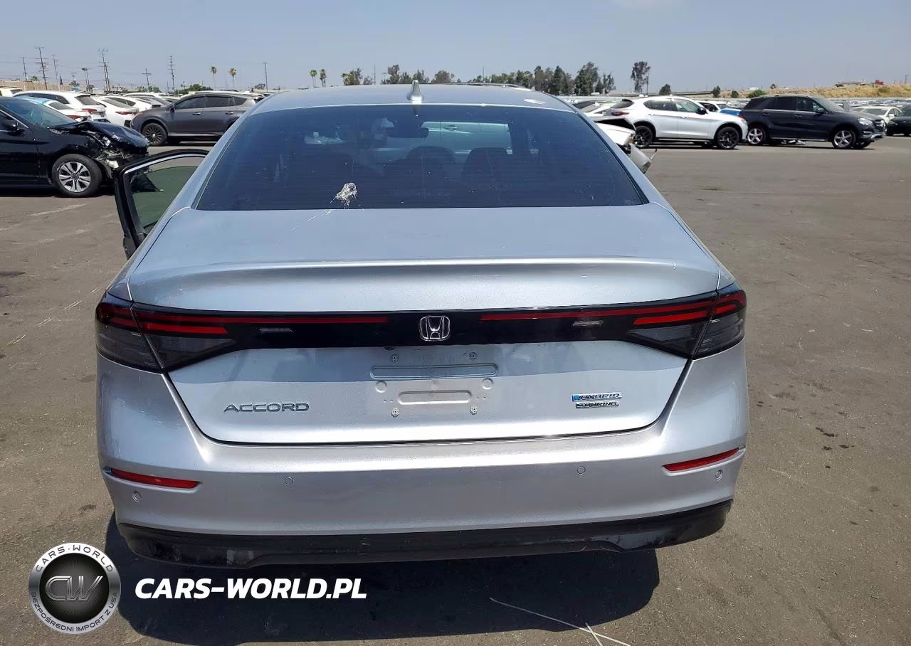 2025 Honda Accord Touring Hybrid VIN:1HGCY2F82SA036124 - 6
