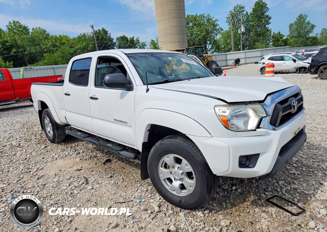 2015 Toyota Tacoma Double Cab Long Bed VIN:5TFMU4FN5FX037335 - 4
