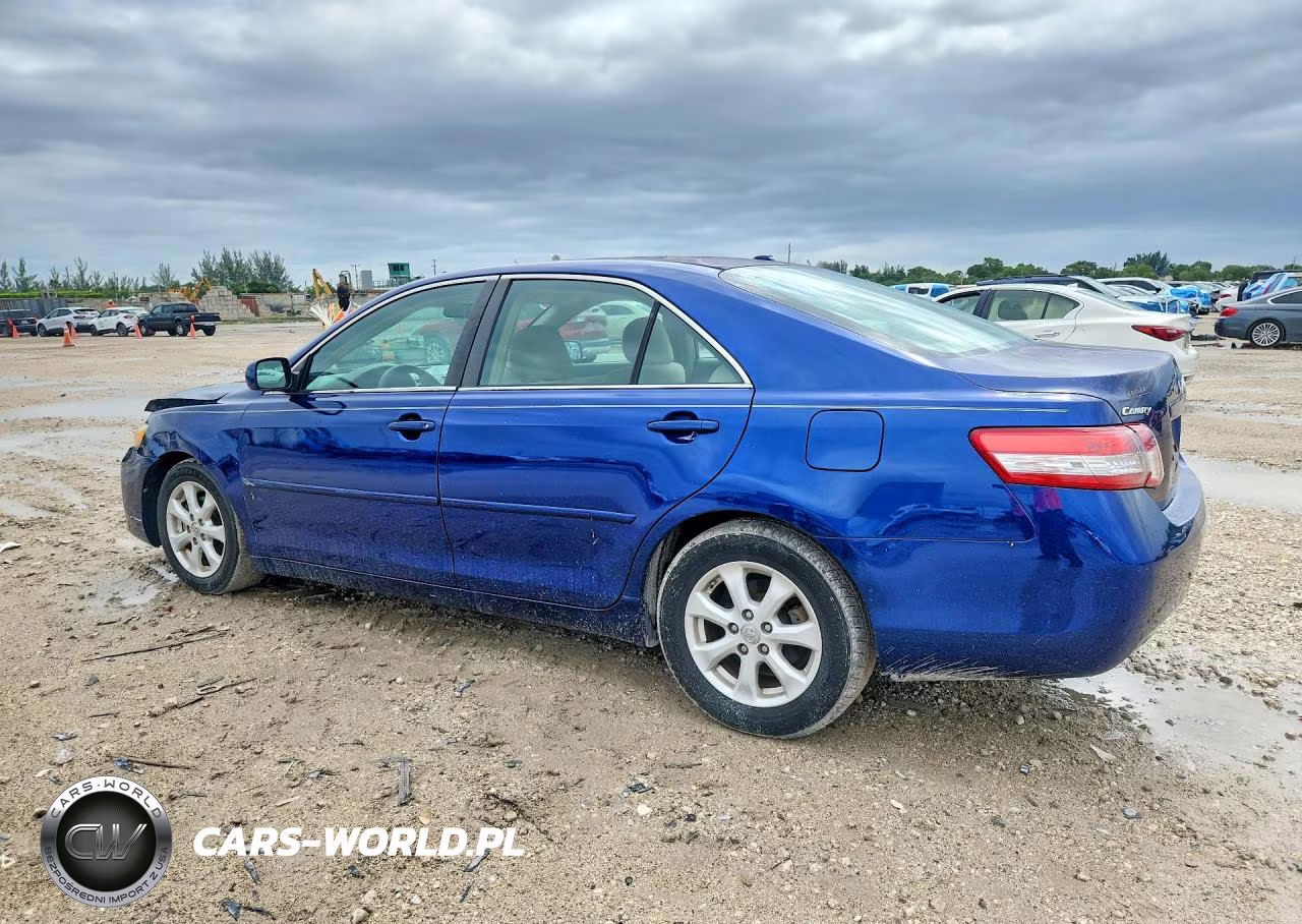 2011 Toyota Camry Le VIN:4T1BF3EK1BU667783 - 2