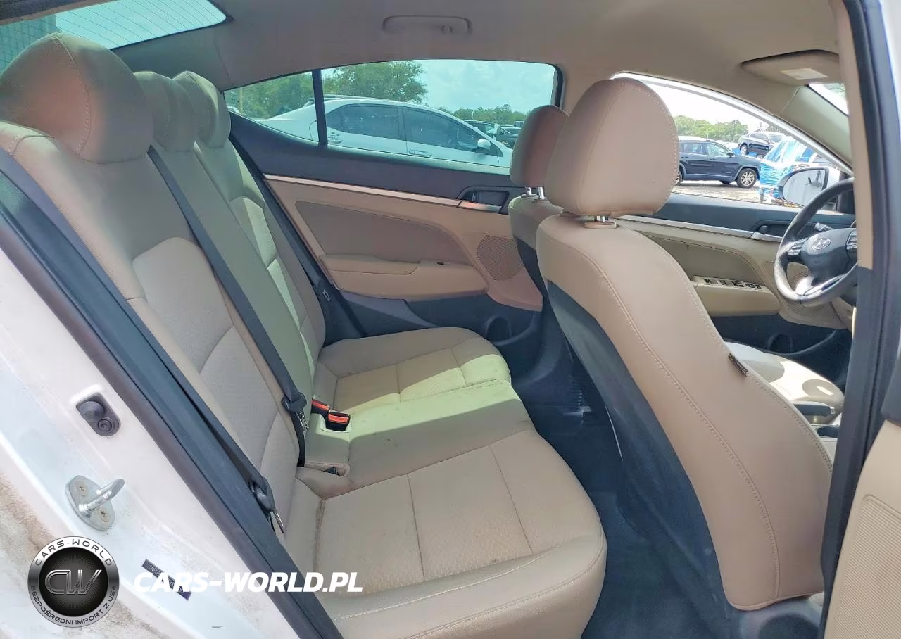 2019 Hyundai Elantra Sel VIN:5NPD84LF0KH439495 - 10