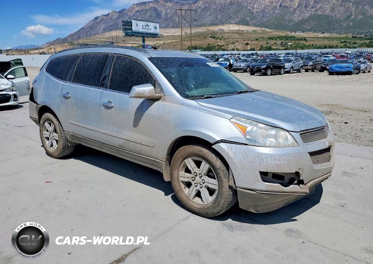 2011 Chevrolet Traverse Lt VIN:1GNKVGEDXBJ166884 - 4