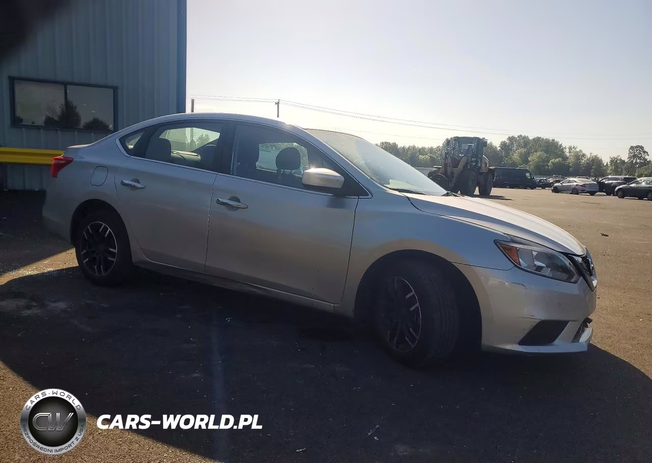 2019 Nissan Sentra S VIN:3N1AB7AP0KY227896 - 4