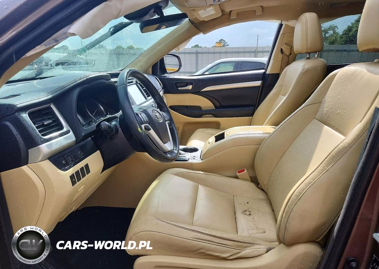 2018 Toyota Highlander Xle VIN:5TDKZRFH7JS289019 - 7
