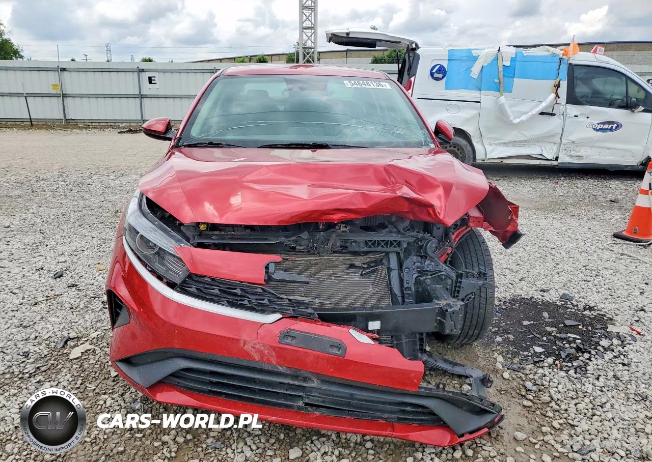 2024 Kia Forte Lxs VIN:3KPF24AD9RE701444 - 5