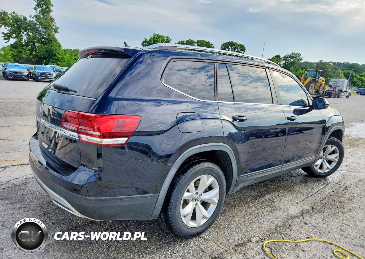 2019 Volkswagen Atlas S VIN:1V2AP2CA4KC606918 - 3