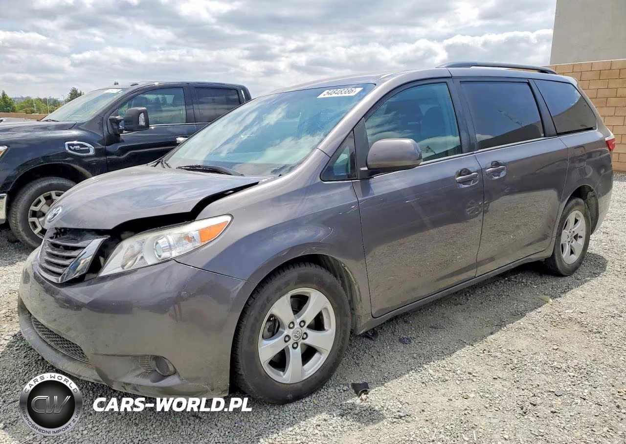 2017 Toyota Sienna Le