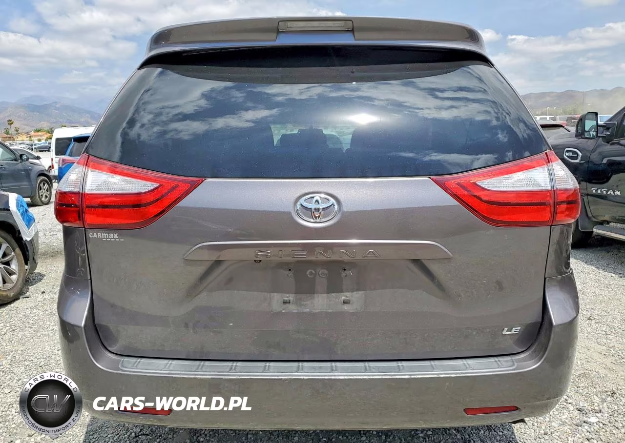 2017 Toyota Sienna Le VIN:5TDKZ3DC7HS774386 - 6