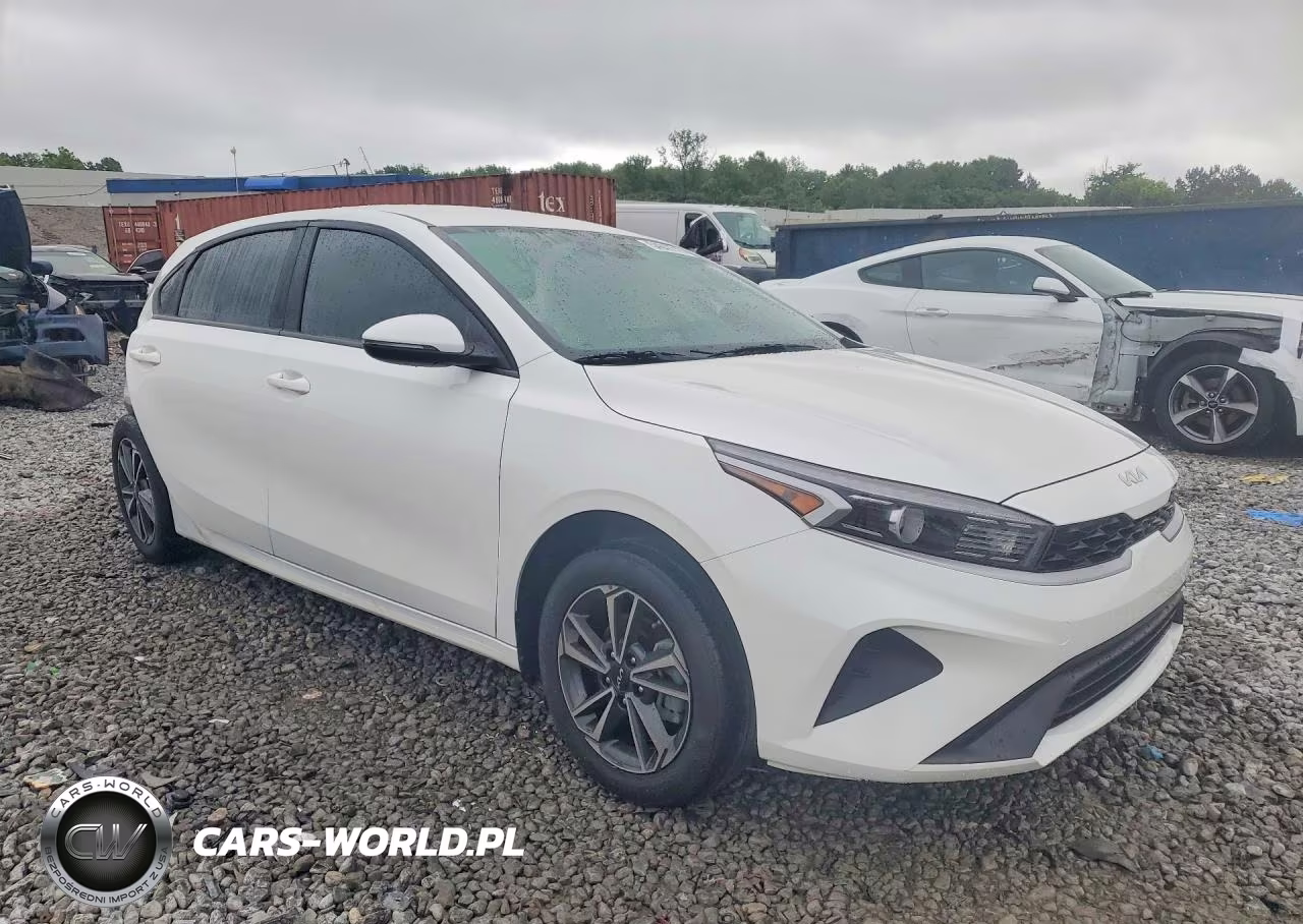 2024 Kia Forte Lxs VIN:3KPF24AD8RE778063 - 4