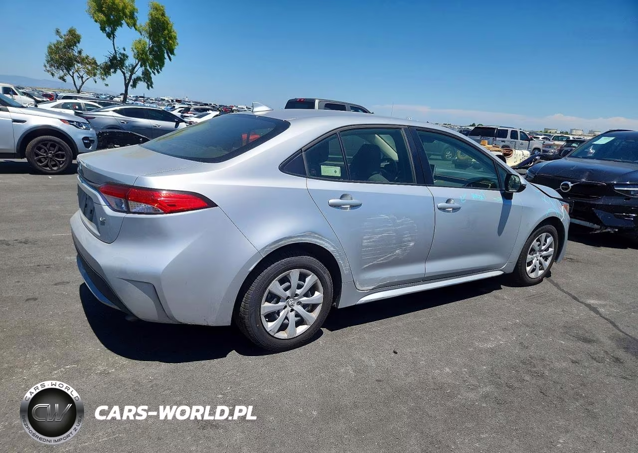 2020 Toyota Corolla Le VIN:JTDEPRAE8LJ043113 - 3