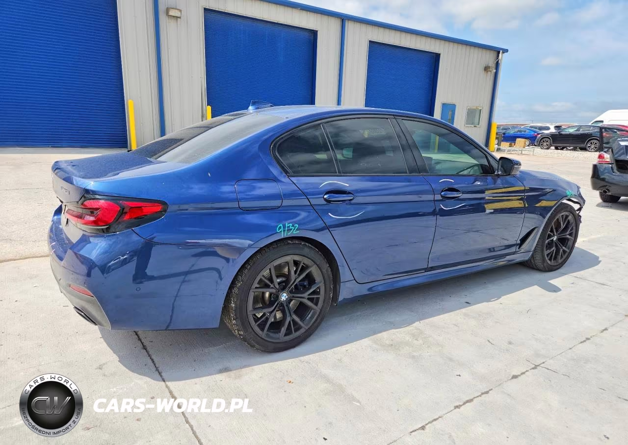 2022 BMW 540 Xi VIN:WBA73BJ03NWX46136 - 3
