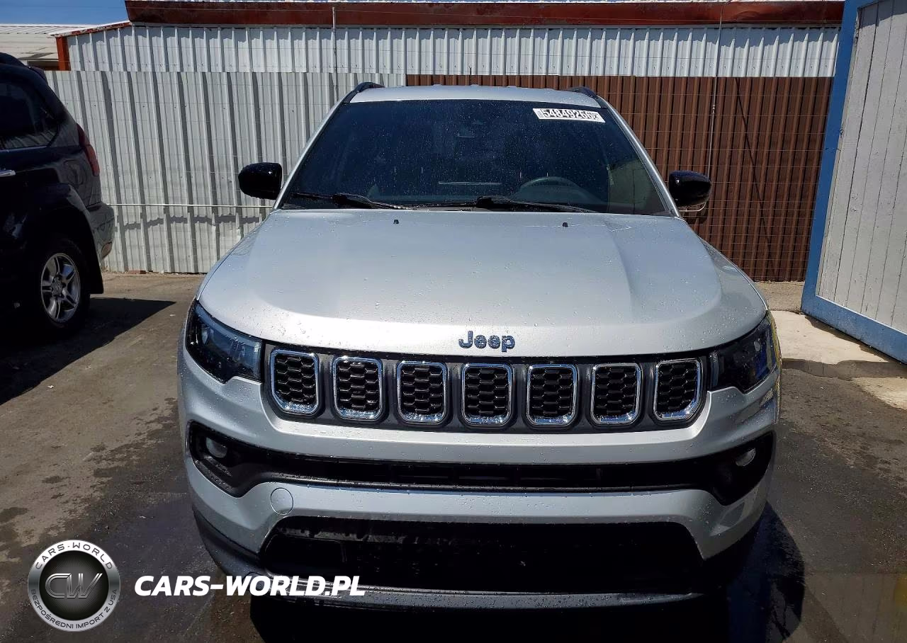 2024 Jeep Compass Latitude VIN:3C4NJDBN0RT115636 - 5