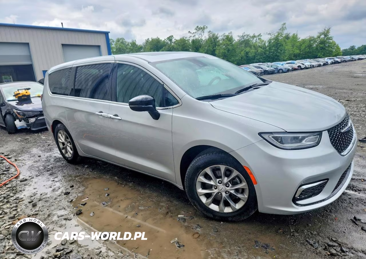2026 Chrysler Pacifica Limited VIN:2C4RC1GG3TR221285 - 4