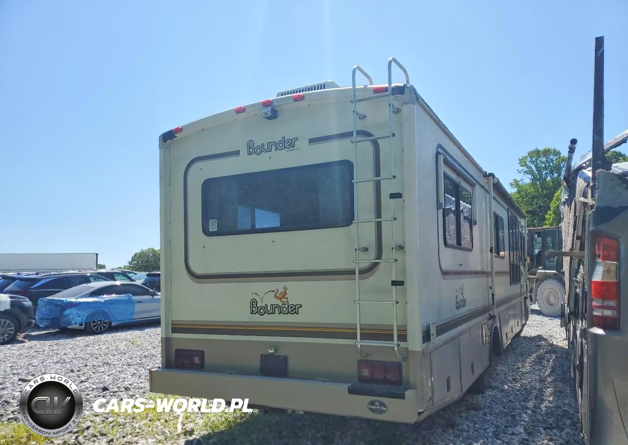 1996 Bounder Motorhome VIN:3FCMF53G9TJA03990 - 4