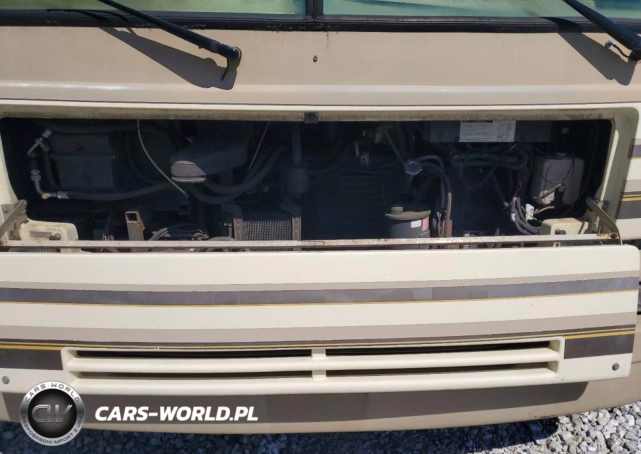 1996 Bounder Motorhome VIN:3FCMF53G9TJA03990 - 7