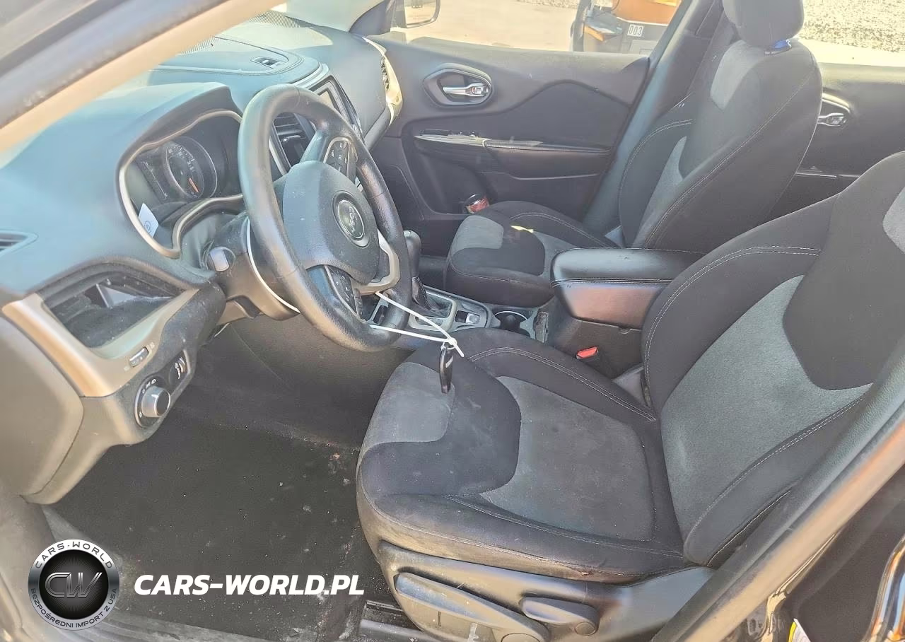2016 Jeep Cherokee Sport VIN:1C4PJLAB0GW171674 - 7