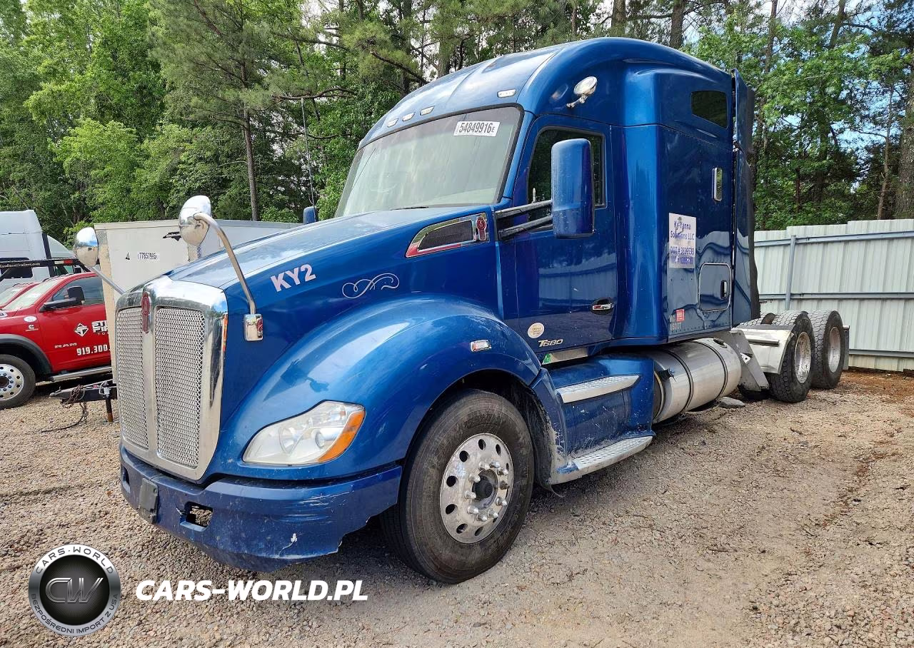 2018 Kenworth T680 Semi Truck