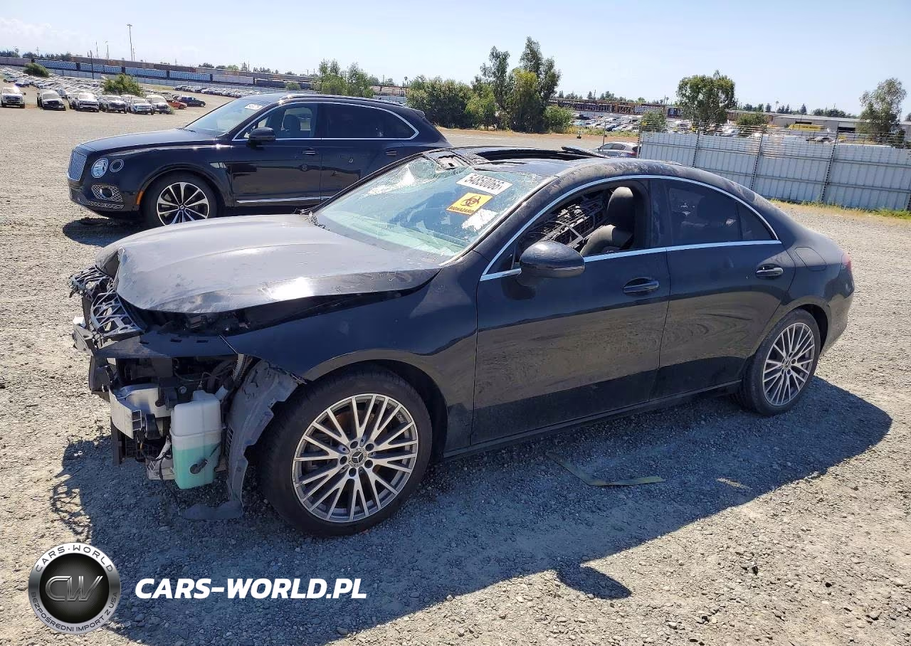2021 Mercedes-Benz Cla 250 – zdjęcie 1 z 12