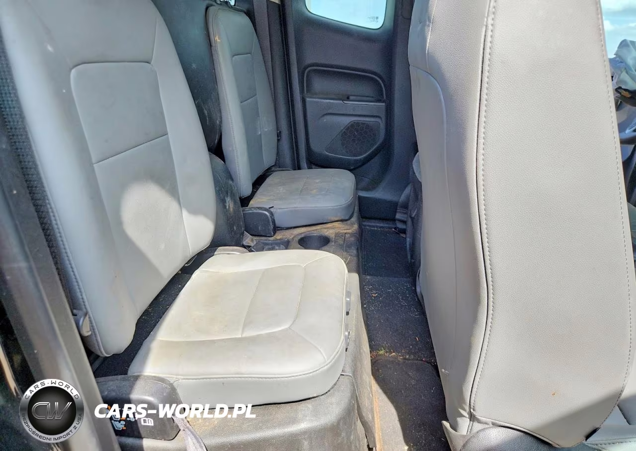 2022 Chevrolet Colorado VIN:1GCHSBEAXN1126233 - 10