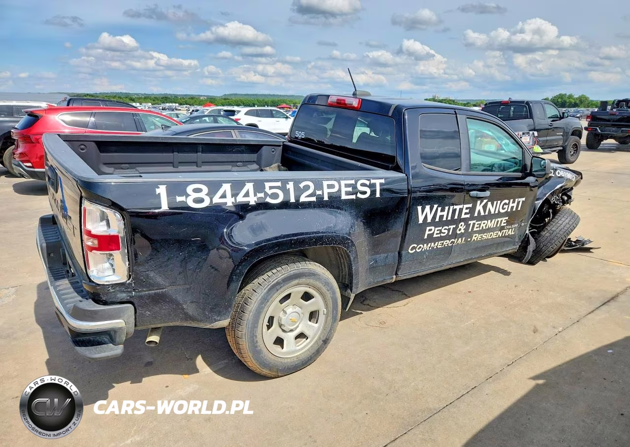 2022 Chevrolet Colorado VIN:1GCHSBEAXN1126233 - 3