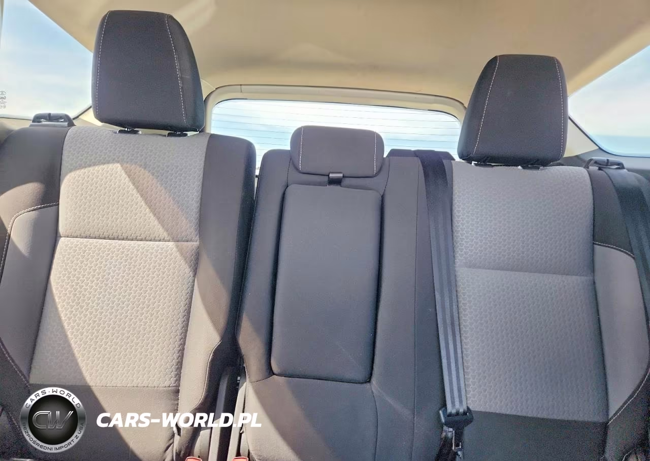 2019 Ford Escape Se VIN:1FMCU9GD4KUA27899 - 10