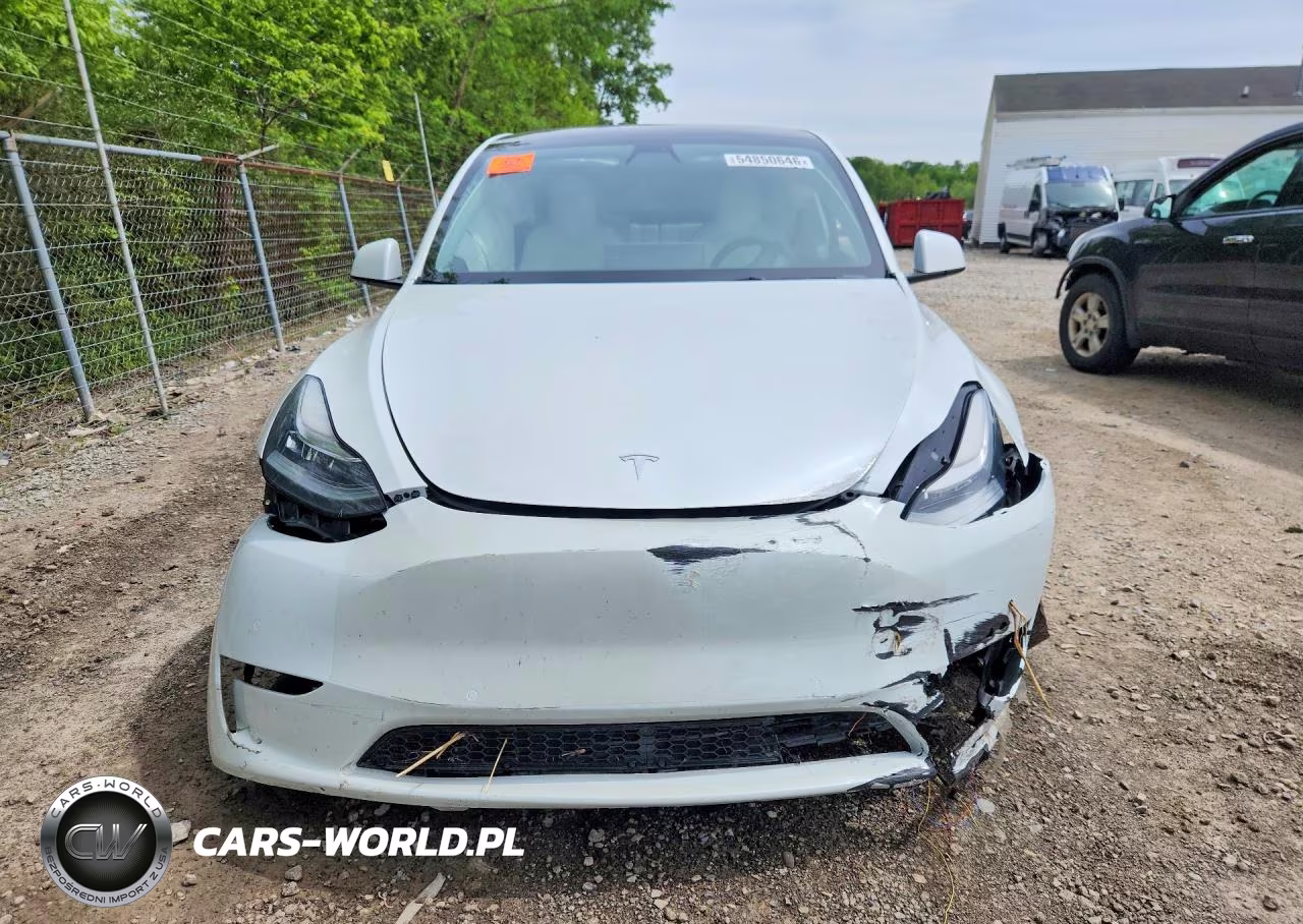 2021 Tesla Model Y VIN:5YJYGAEE1MF263579 - 5