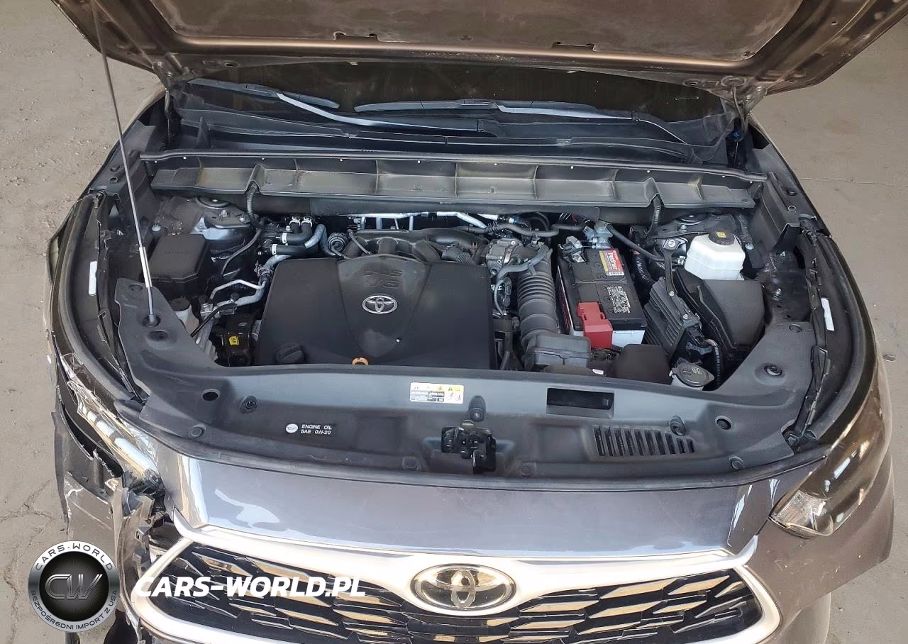 2022 Toyota Highlander Xle VIN:5TDGZRAH9NS131638 - 12