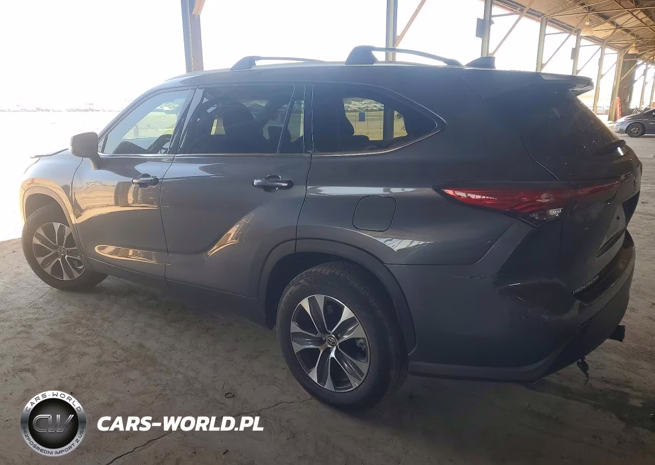 2022 Toyota Highlander Xle VIN:5TDGZRAH9NS131638 - 2