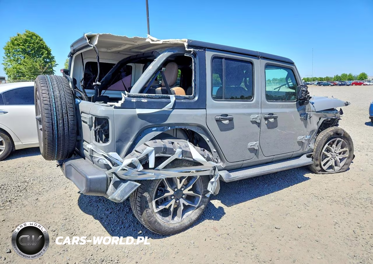 2021 Jeep Wrangler Unlimited Sahara 4Xe VIN:1C4JJXP6XMW844991 - 3