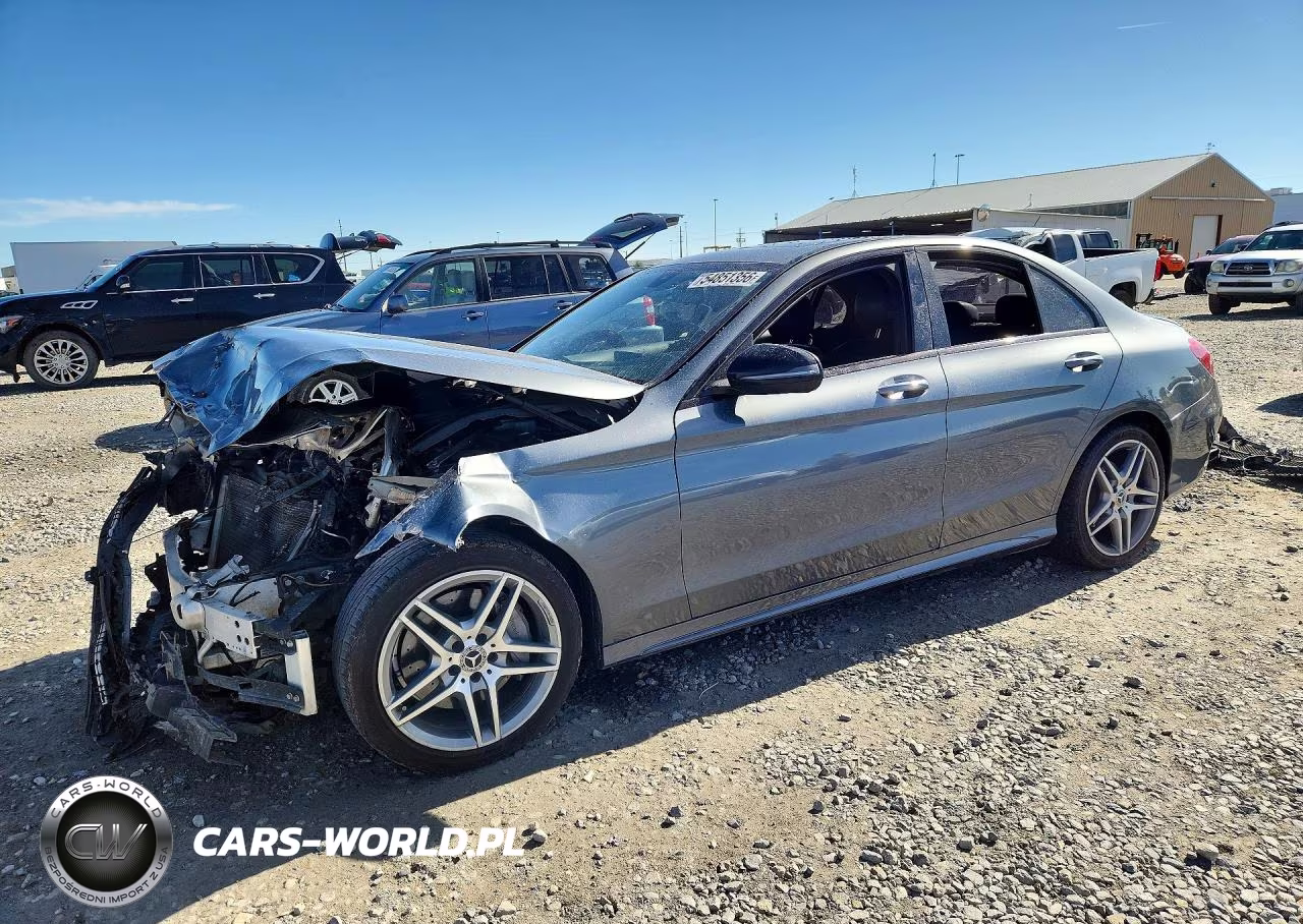 2018 Mercedes-Benz C 300