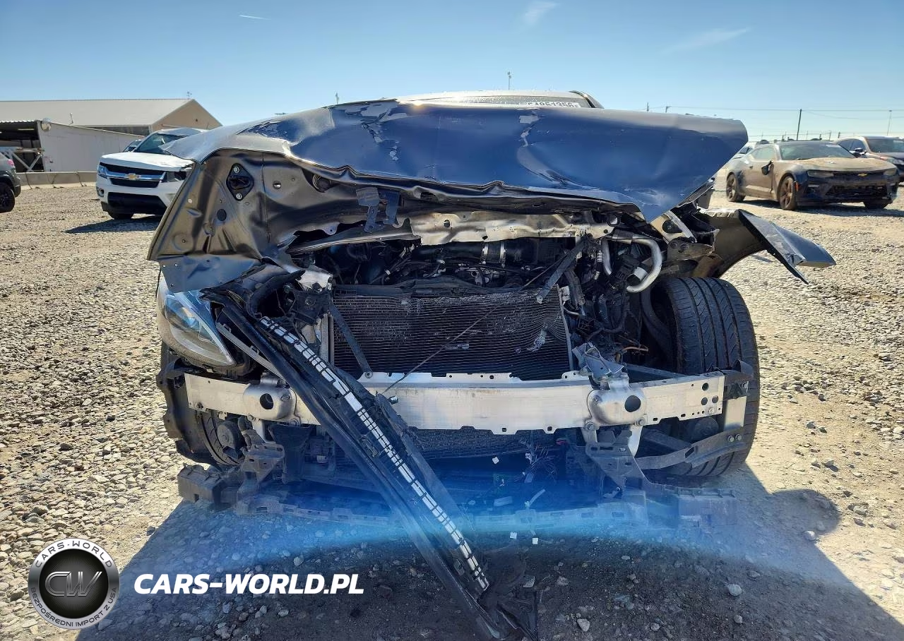 2018 Mercedes-Benz C 300 VIN:55SWF4JB3JU257235 - 5
