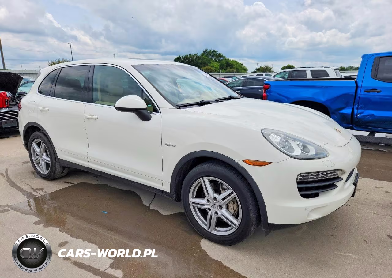 2012 Porsche Cayenne S Hybrid VIN:WP1AE2A25CLA91463 - 4