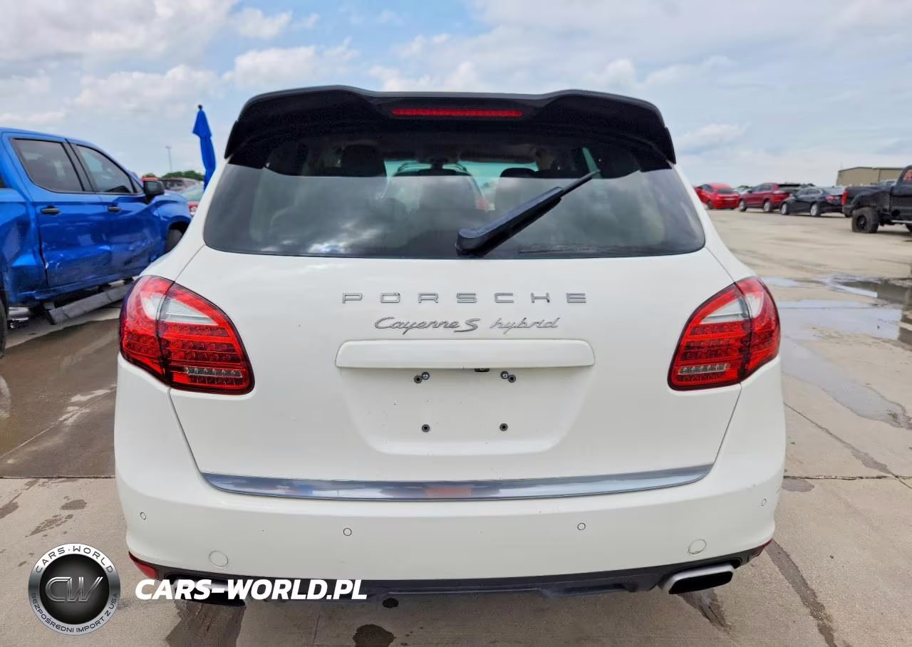 2012 Porsche Cayenne S Hybrid VIN:WP1AE2A25CLA91463 - 6