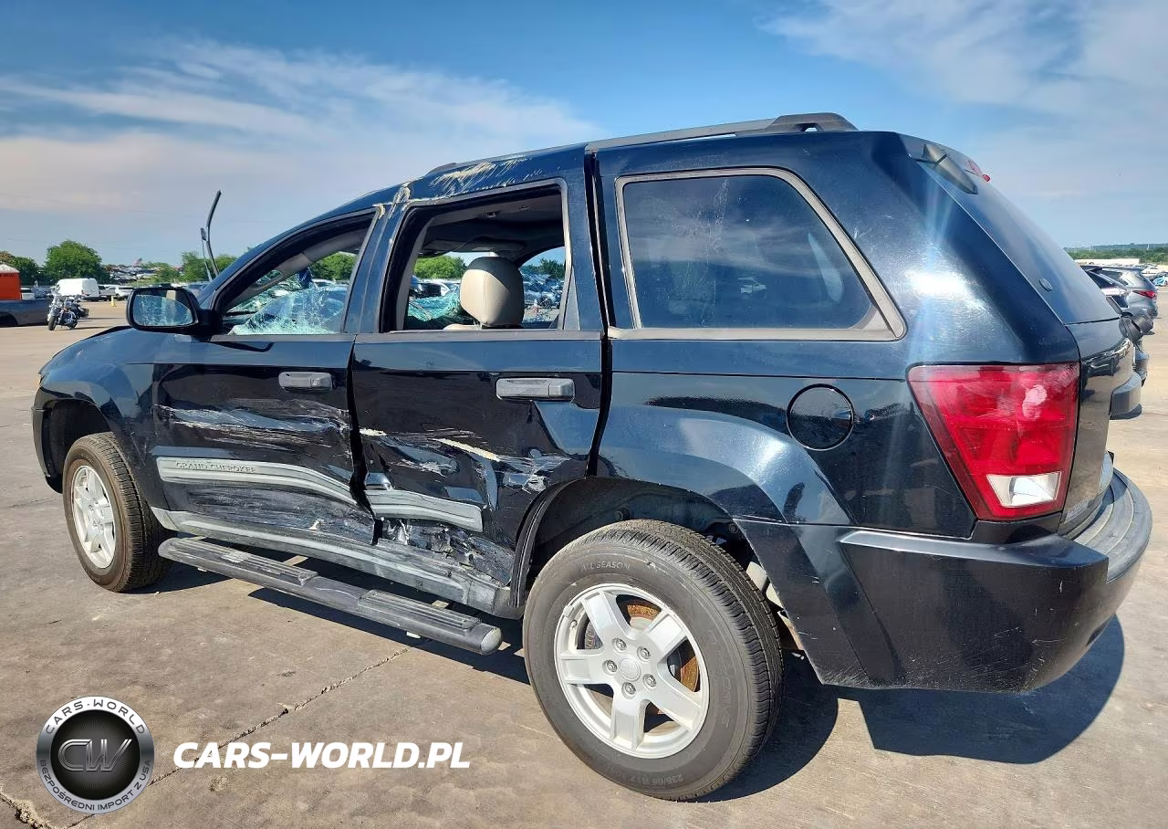 2005 Jeep Grand Cherokee Laredo VIN:1J4GS48K15C724270 - 2