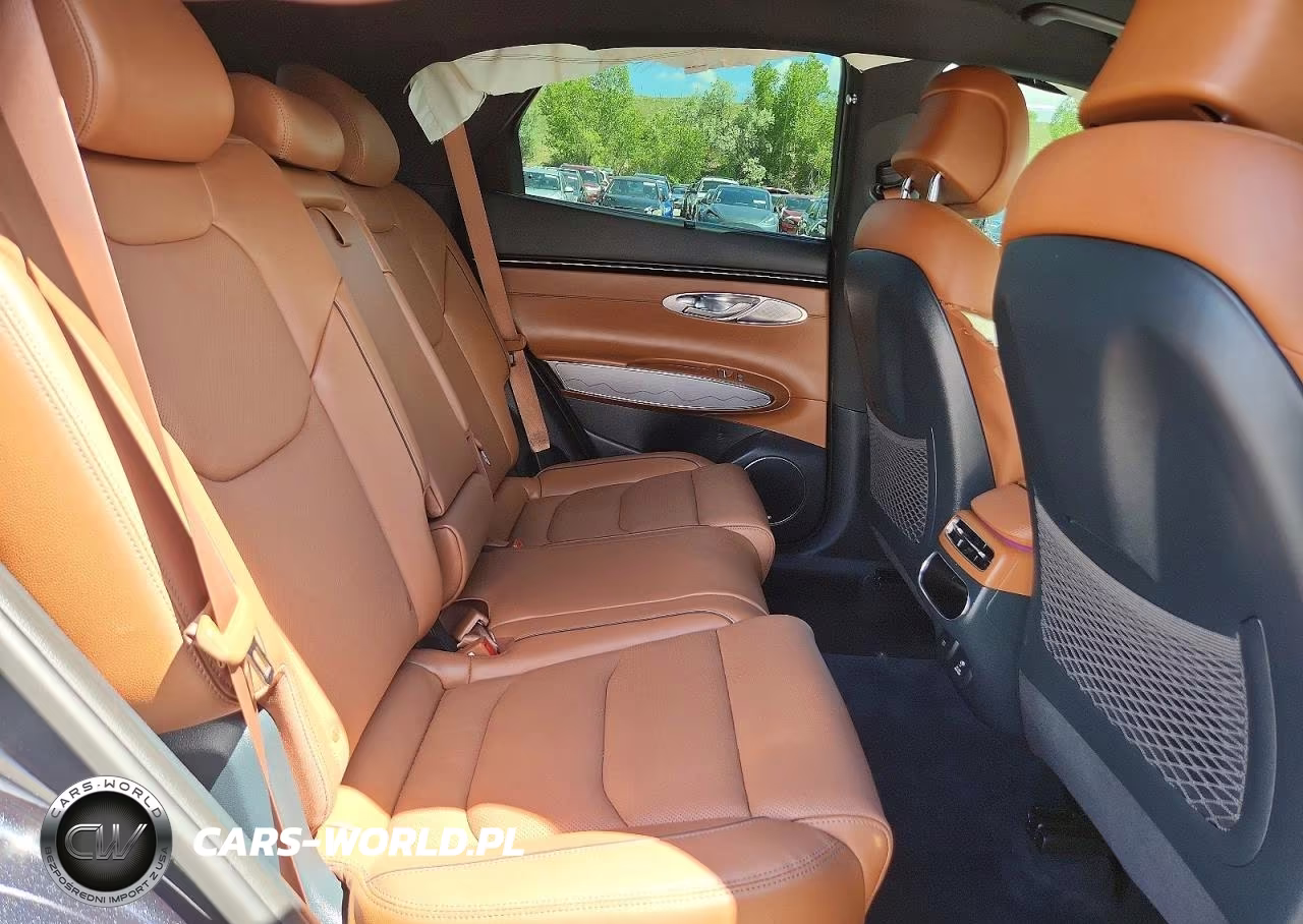 2022 Genesis Gv70 2.5T Standard VIN:KMUMADTB9NU071066 - 11