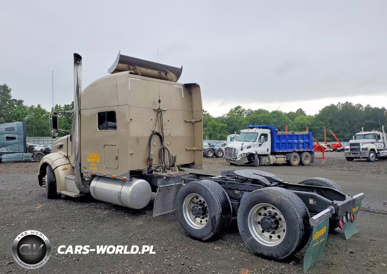 2008 Peterbilt 386 Semi Truck VIN:1XPHDB9X88D755824 - 3