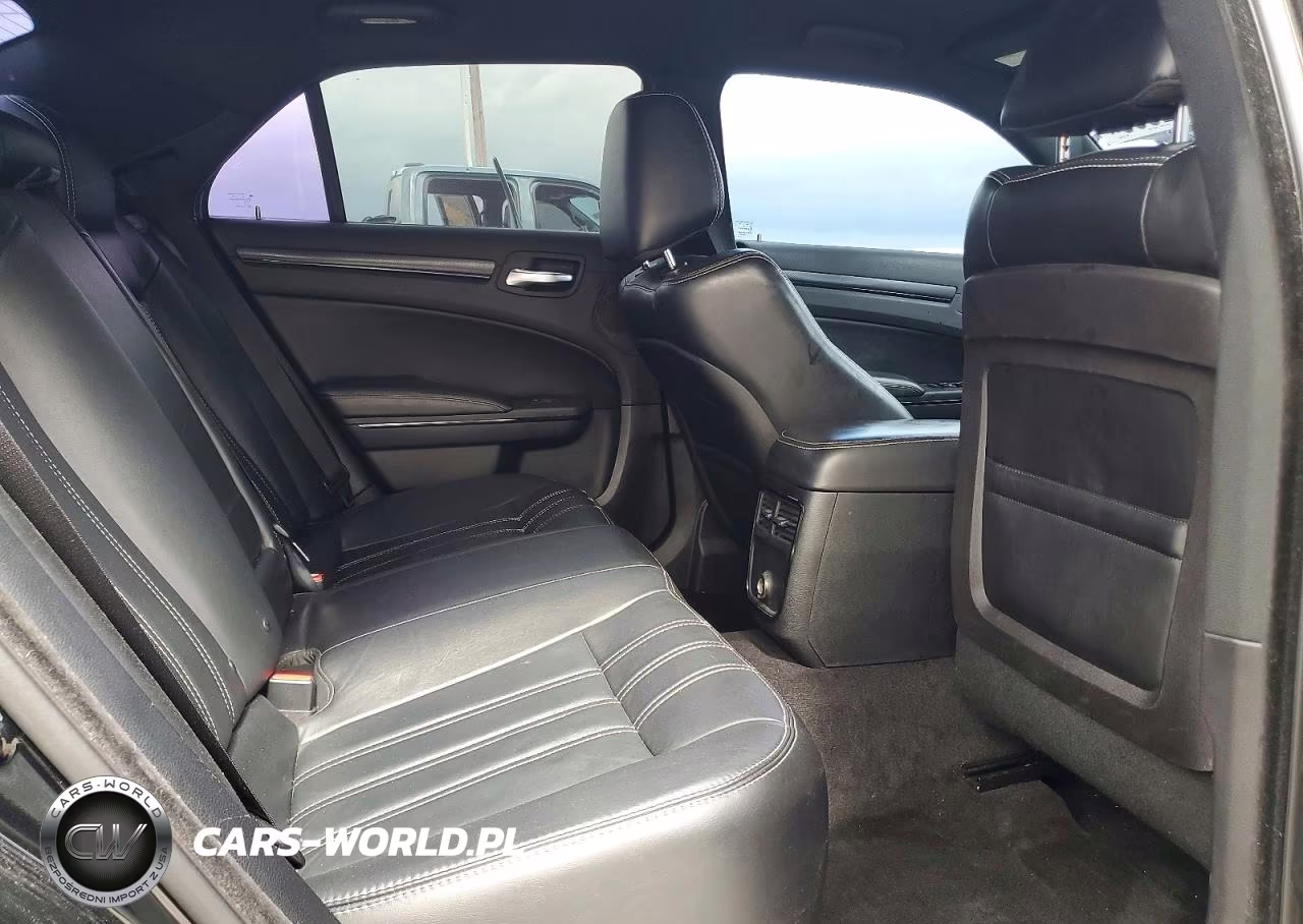 2014 Chrysler 300 S VIN:2C3CCABG0EH222128 - 10