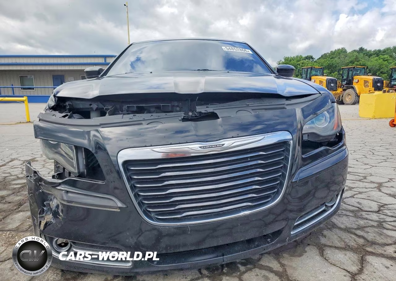 2014 Chrysler 300 S VIN:2C3CCABG0EH222128 - 5