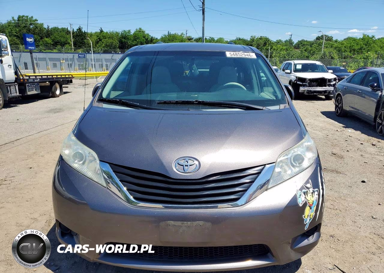 2012 Toyota Sienna Le VIN:5TDKK3DC2CS263830 - 5