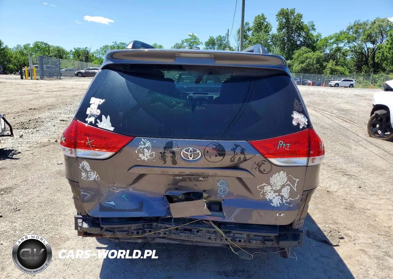 2012 Toyota Sienna Le VIN:5TDKK3DC2CS263830 - 6