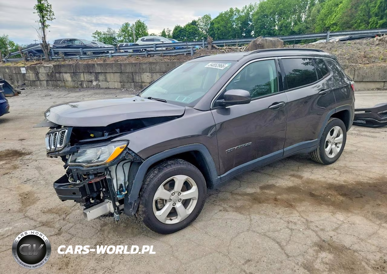 2018 Jeep Compass Latitude – zdjęcie 1 z 14