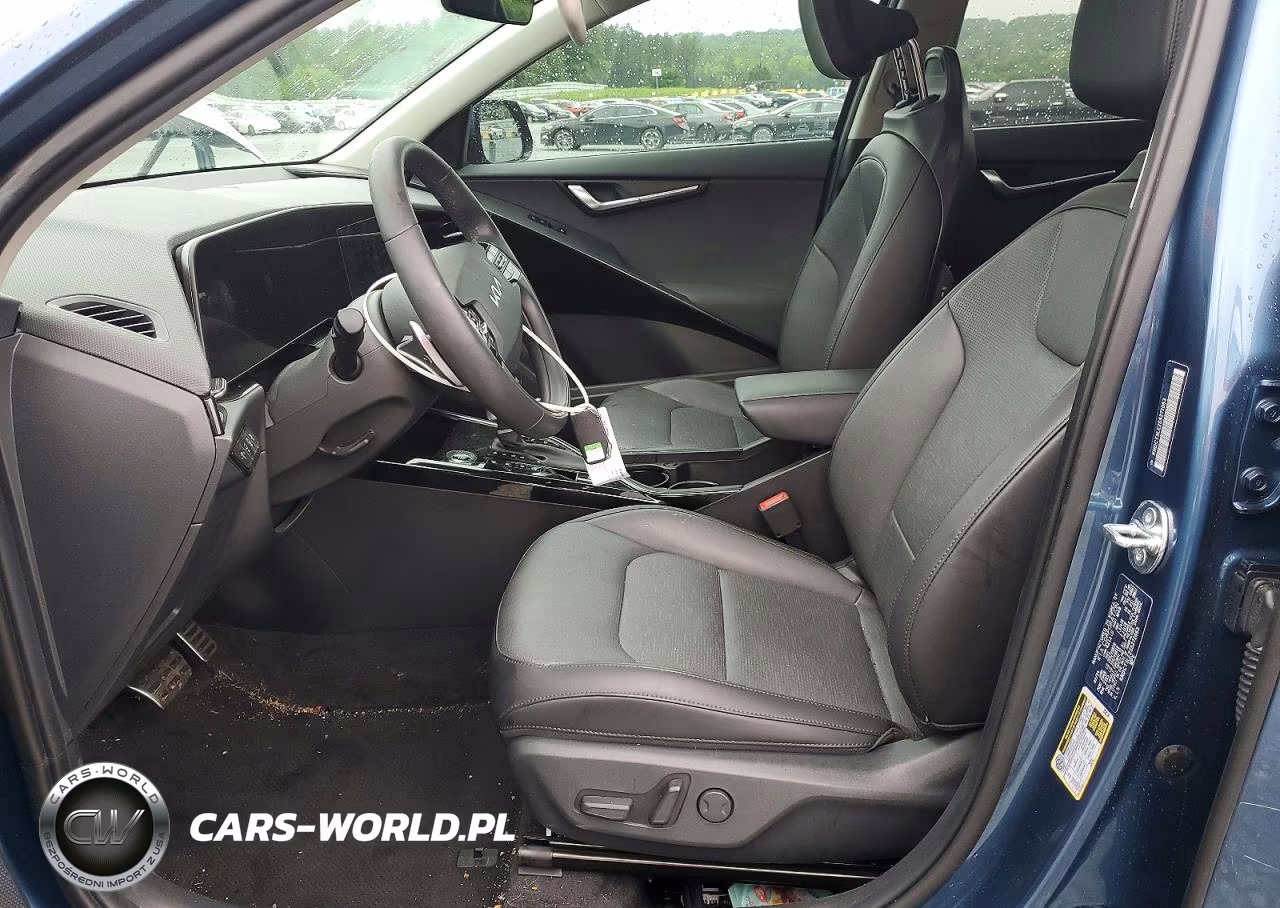 2025 Kia Niro Sx Touring VIN:KNDCT3LE2S5271063 - 7
