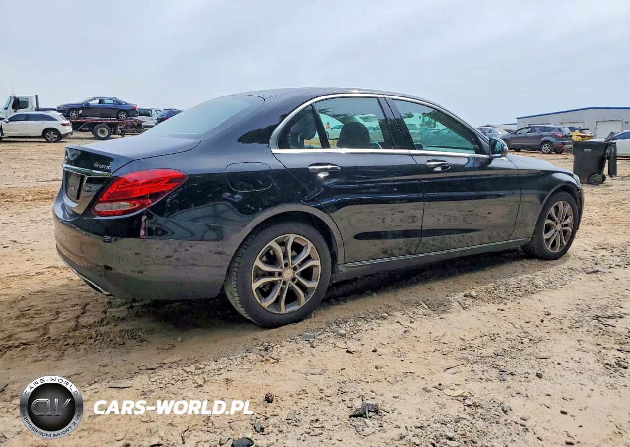 2017 Mercedes-Benz C 300 4Matic VIN:55SWF4KB6HU208815 - 3